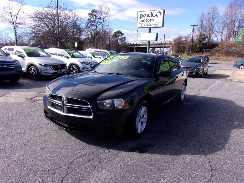 2013 Dodge Charger SE for sale by dealer