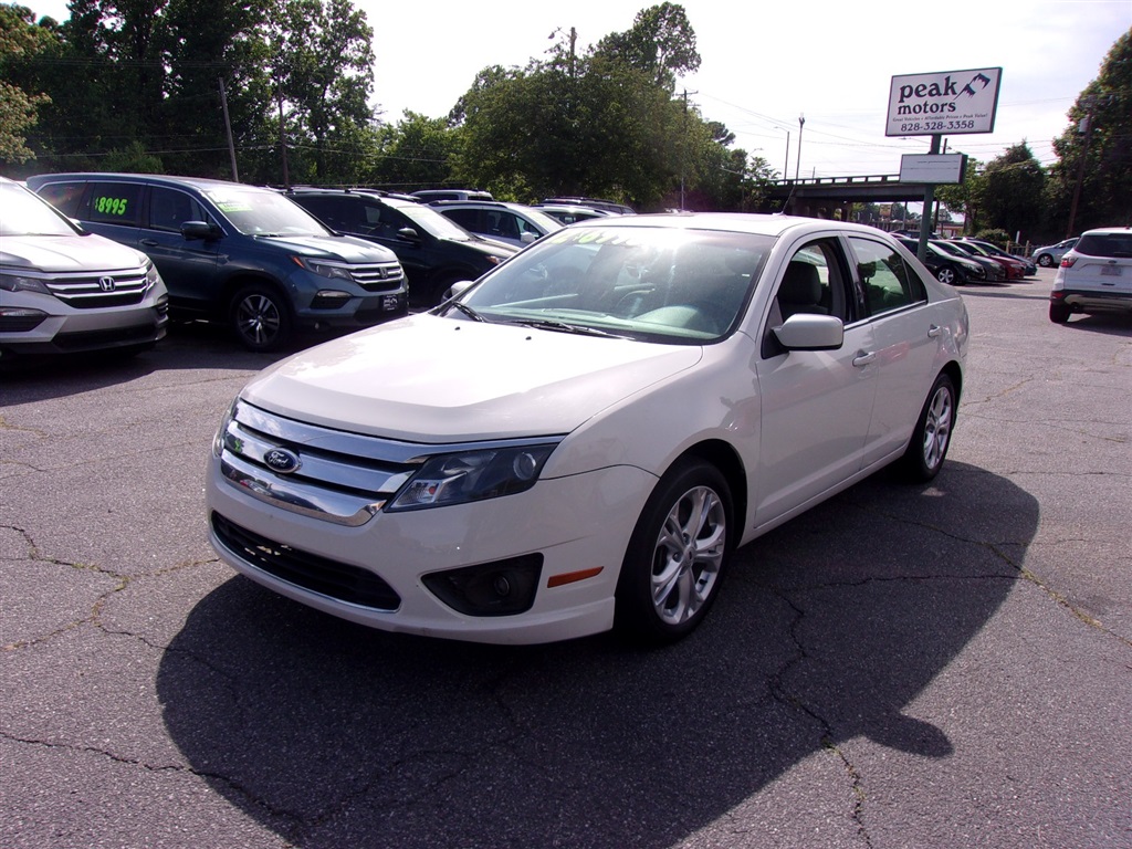 2012 Ford Fusion SE for sale by dealer