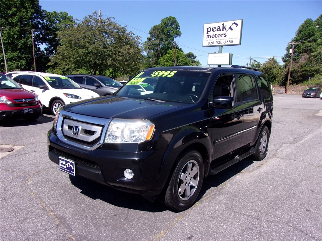 2011 Honda Pilot Touring 4WD 5-spd AT With DVD for sale by dealer