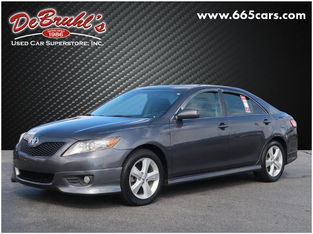 2011 Toyota Camry SE for sale by dealer