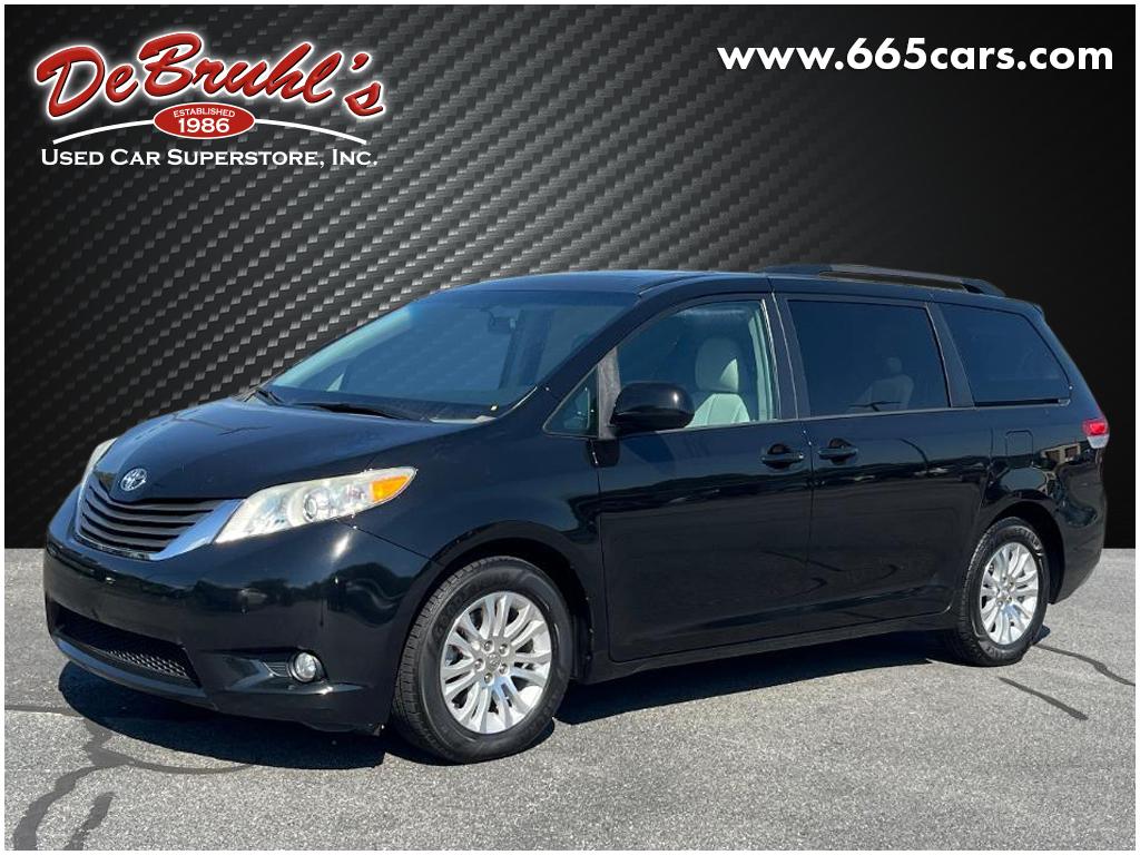 2014 Toyota Sienna XLE 8-Passenger for sale by dealer