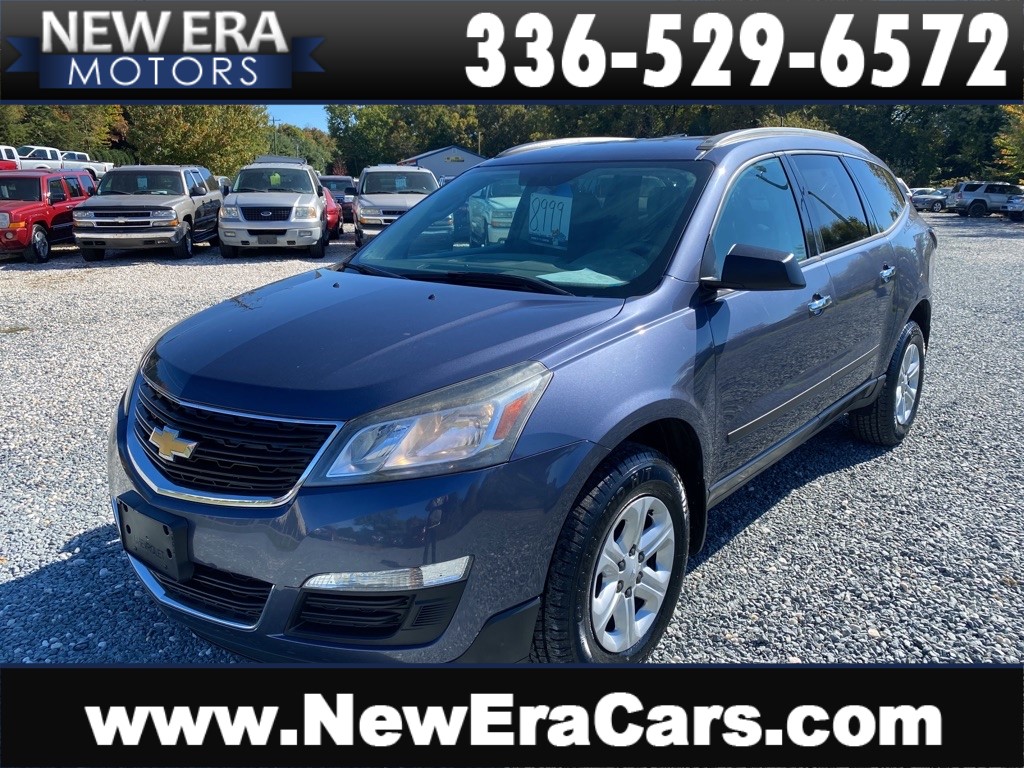 2014 CHEVROLET TRAVERSE LS NO ACCIDENTS!! for sale by dealer