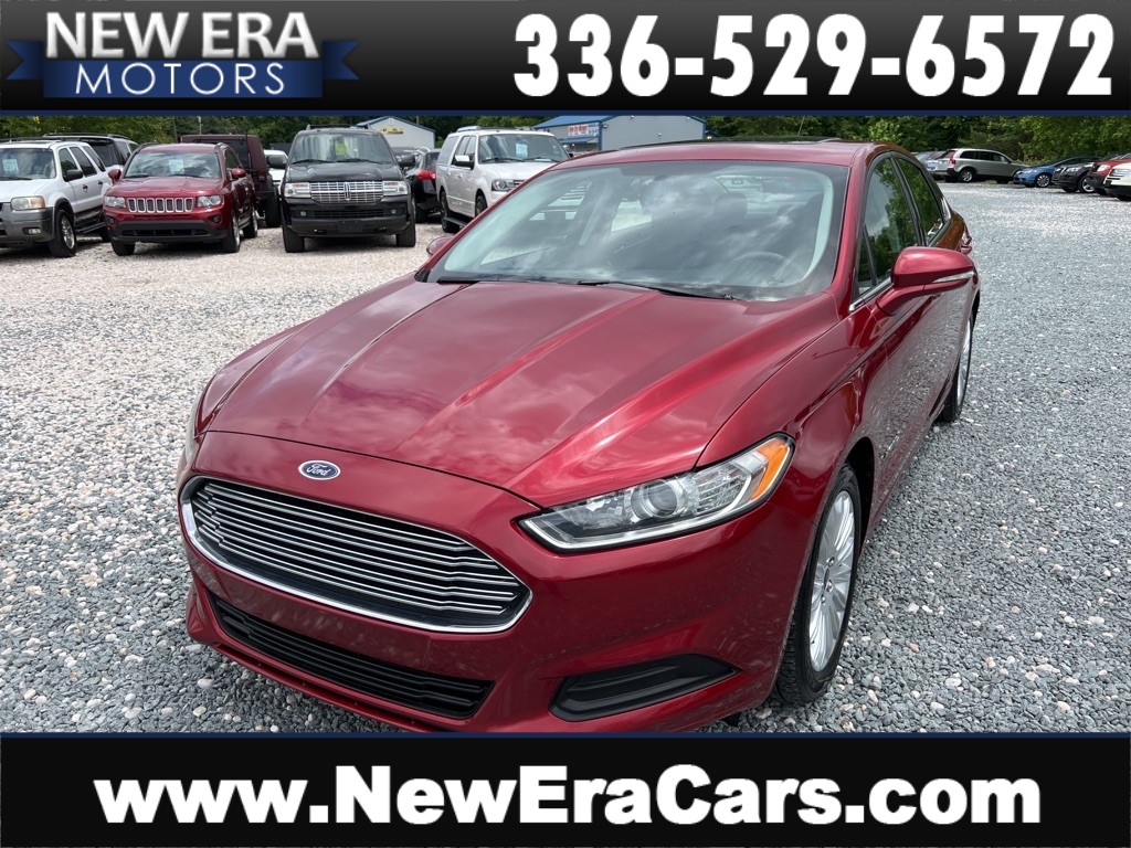 2016 FORD FUSION SE HYBRI NO ACCIDENTS! 2 NC OWNERS! for sale by dealer