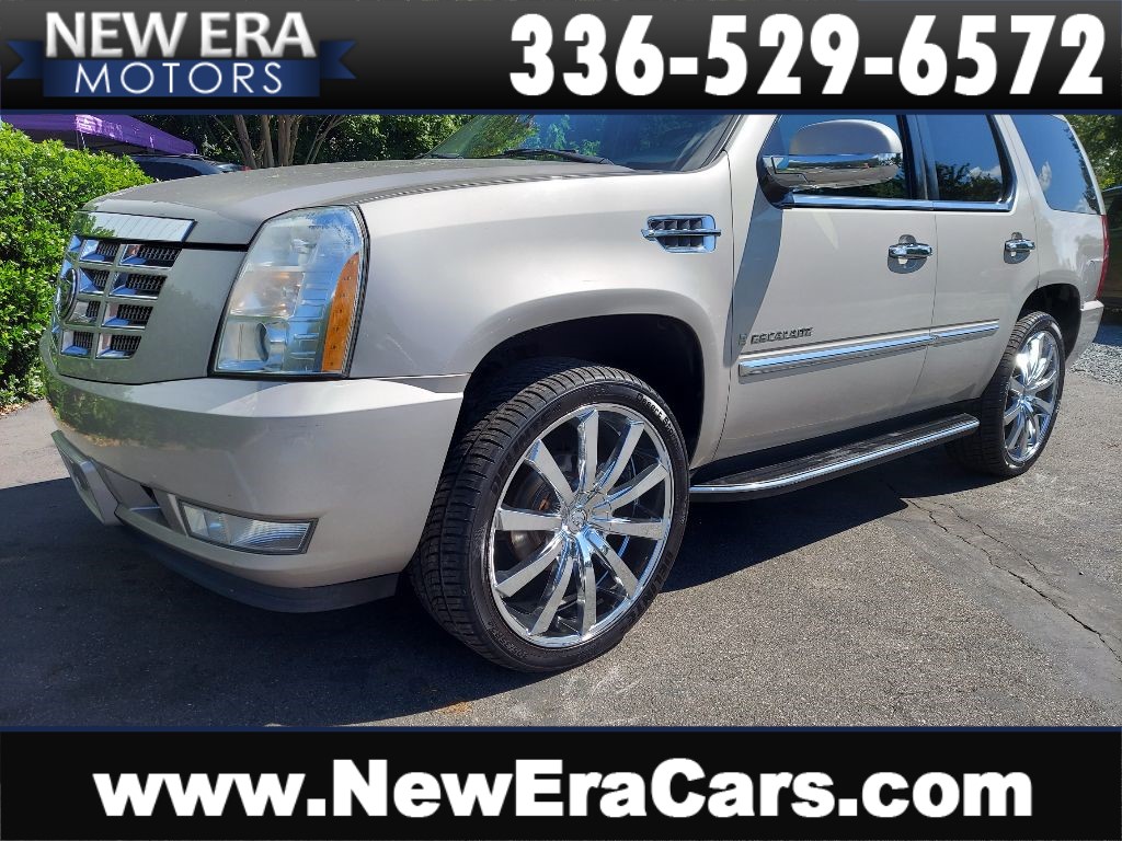 2007 CADILLAC ESCALADE LUXURY AWD for sale by dealer