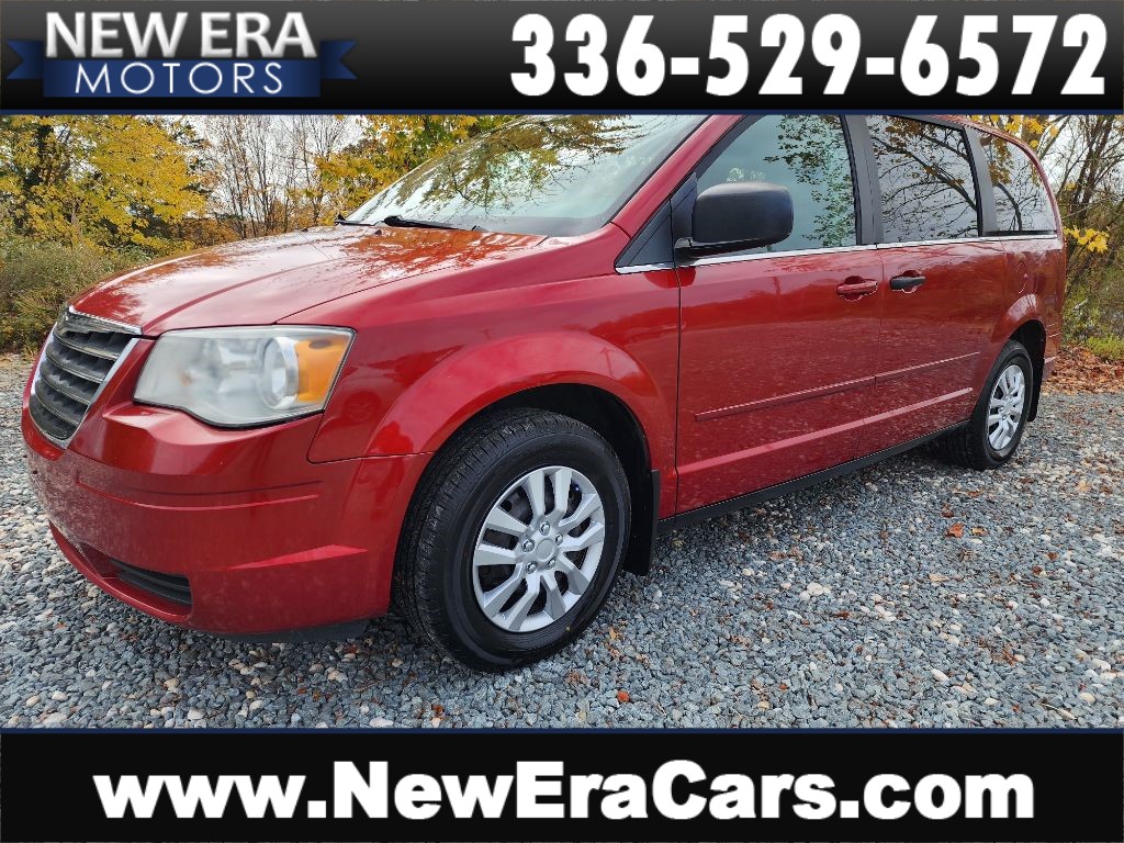 2010 CHRYSLER TOWN & COUNTRY LX for sale by dealer