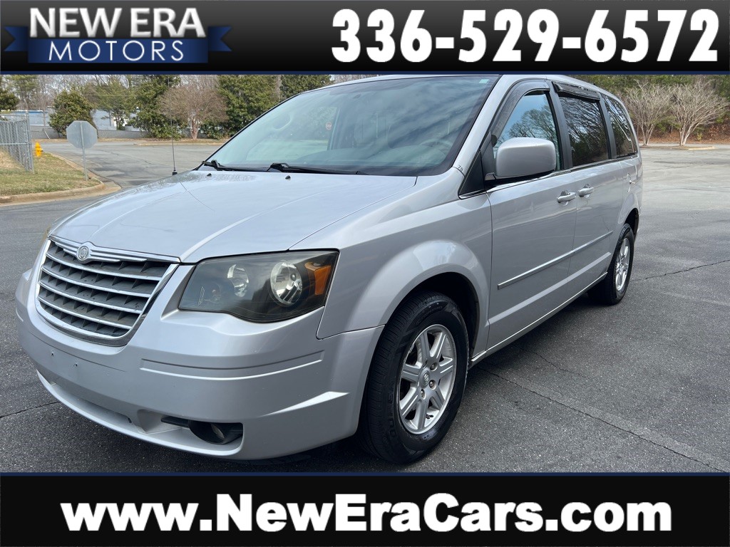 2010 CHRYSLER TOWN & COUNTRY TOURING for sale by dealer