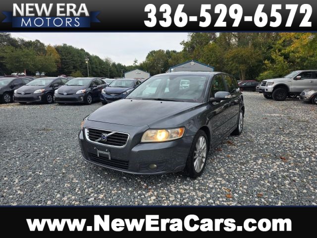 2010 Volvo V50 2.4i Sport Wagon 4D for sale by dealer