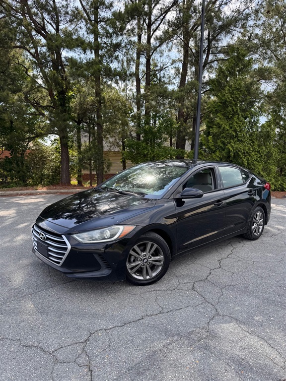 2017 Hyundai Elantra Limited for sale by dealer