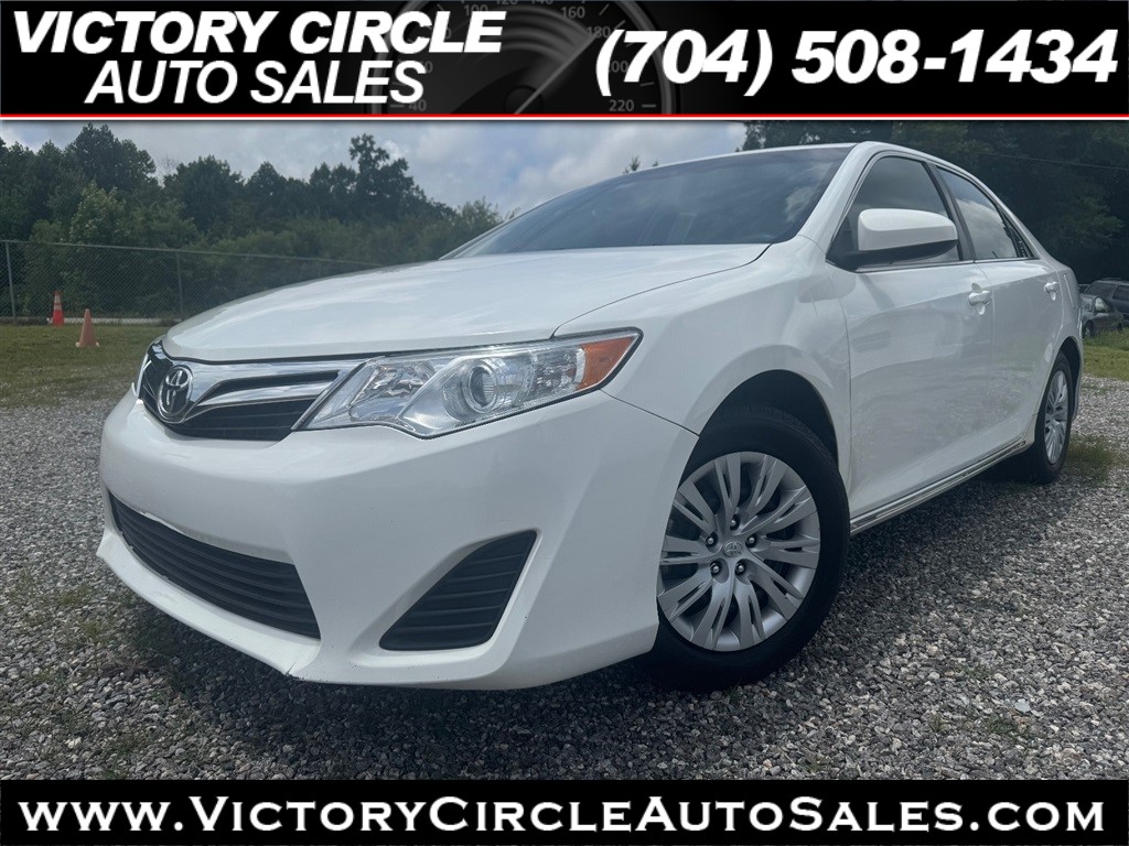 2013 Toyota Camry LE for sale by dealer