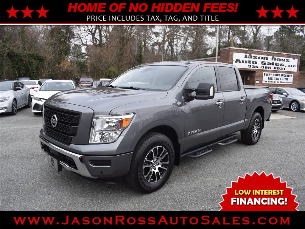 2021 Nissan Titan SV Crew Cab 4WD w/ Convenience Package for sale by dealer