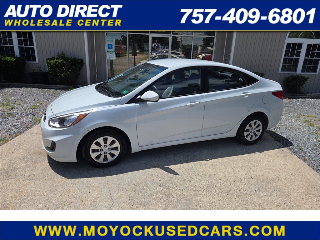 2017 Hyundai Accent SE 4-Door 6A for sale by dealer