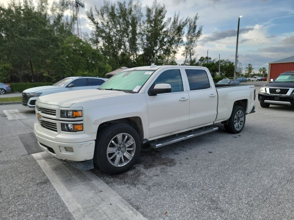 2015 Chevrolet Silverado 1500 High Country Crew Cab 4WD for sale by dealer