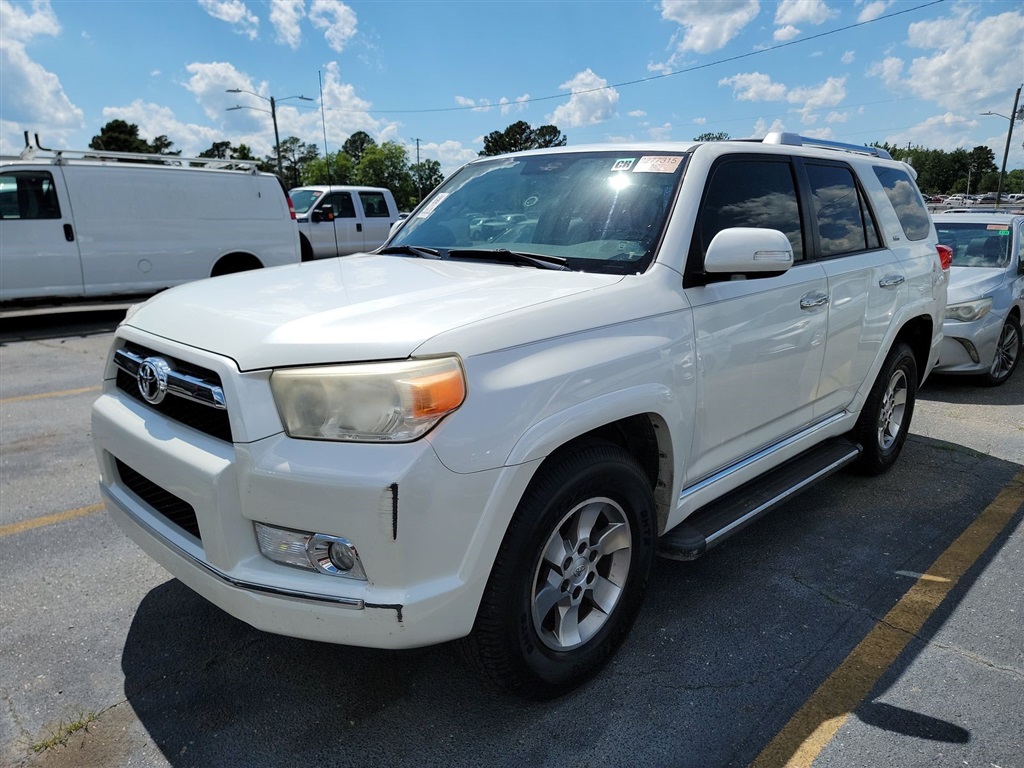 2013 Toyota 4runner SR5 2WD for sale by dealer